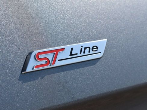 Certified 2024 Ford Edge ST-Line AWD/4WD image 11