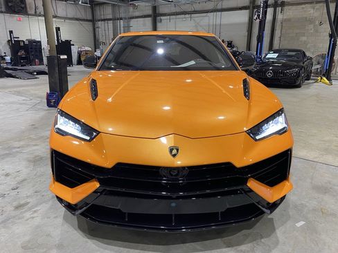 Used 2024 Lamborghini Urus S AWD/4WD image 23