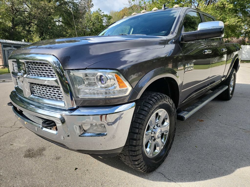 Used 2017 RAM 2500 Laramie w/ Off Road Package AWD/4WD image 3