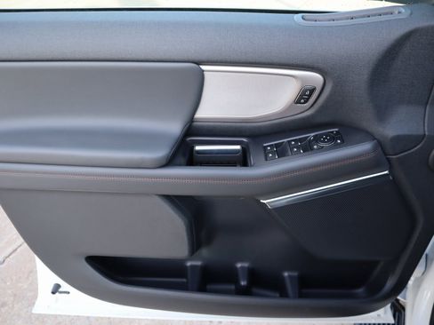 New 2025 Ford Expedition Active image 20