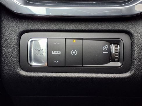 New 2026 GMC Acadia Elevation FWD image 10