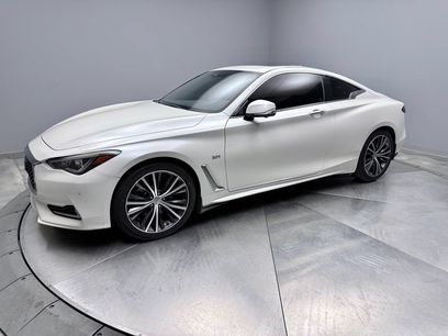 Used 2019 INFINITI Q60 3.0t Luxe w/ Essential Package