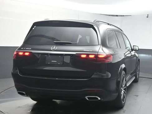 Used 2026 Mercedes-Benz GLS 450 4MATIC image 7