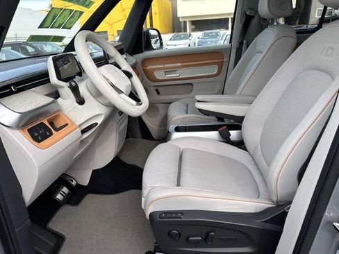 New 2025 Volkswagen ID. Buzz 1st Edition image 14
