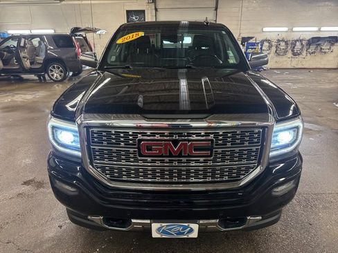 Used 2018 GMC Sierra 1500 Denali image 2
