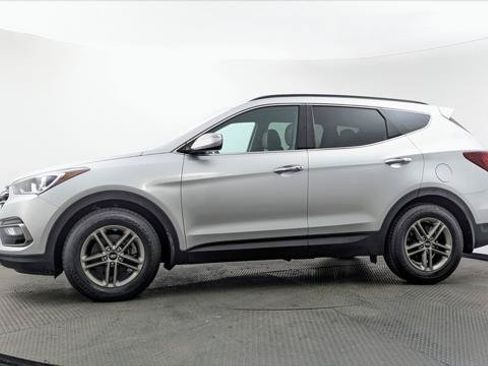 Used 2018 Hyundai Santa Fe Sport w/ 2.4L Value Package 02 FWD image 3