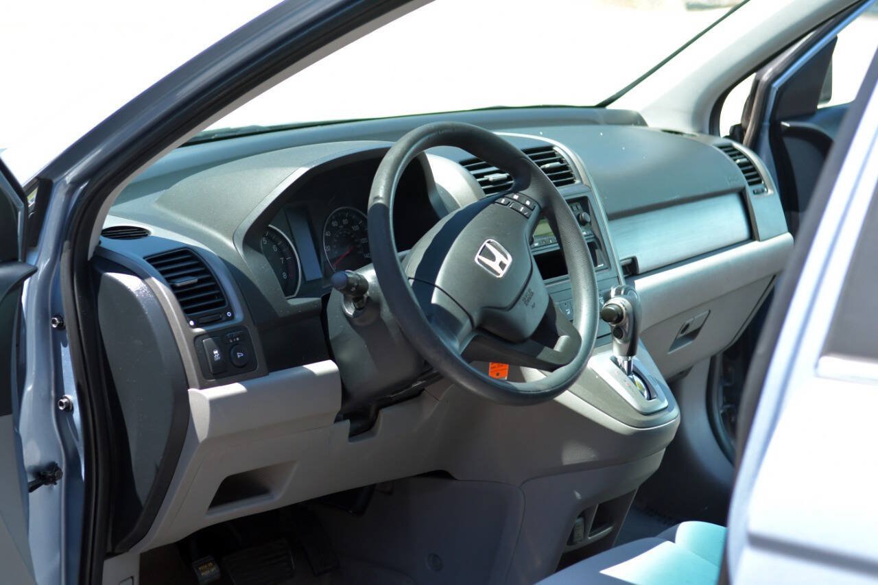 Used 2011 Honda CR-V LX image 18