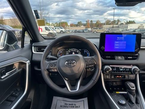 Used 2025 Toyota RAV4 XSE image 20