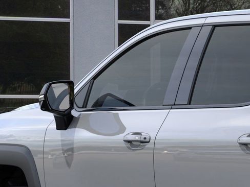 New 2025 Chevrolet Silverado EV LT image 20