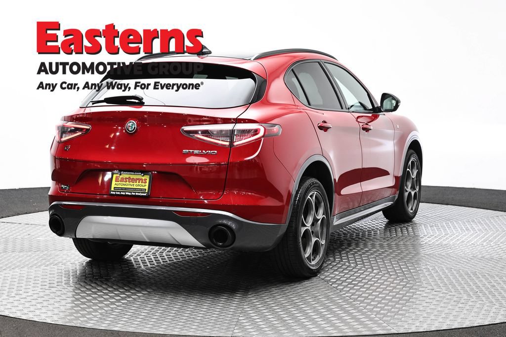 Used 2024 Alfa Romeo Stelvio Ti w/ Active Assist Plus Package AWD/4WD image 6