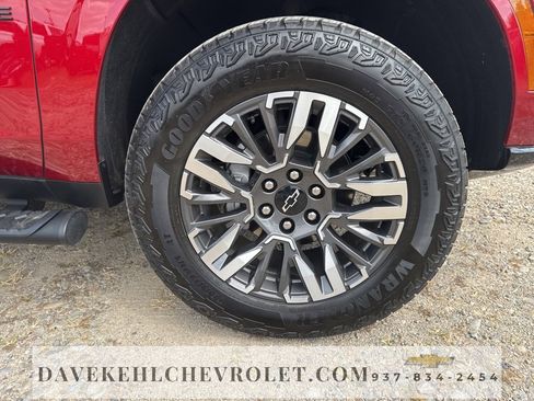 Certified 2025 Chevrolet Tahoe Z71 w/ Comfort Package image 53