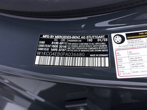 Used 2023 Mercedes-Benz EQS 580 4MATIC Sedan image 38