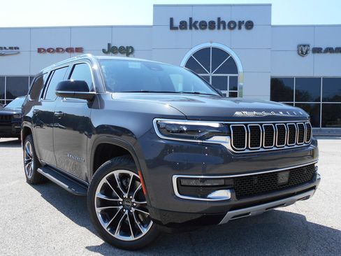 New 2025 Jeep Wagoneer Series II w/ Premium Group I image 2