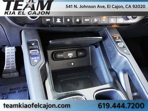 Certified 2022 Kia Telluride SX w/ Towing Package FWD image 34