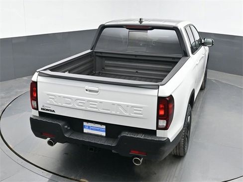 New 2026 Honda Ridgeline Black Edition image 42