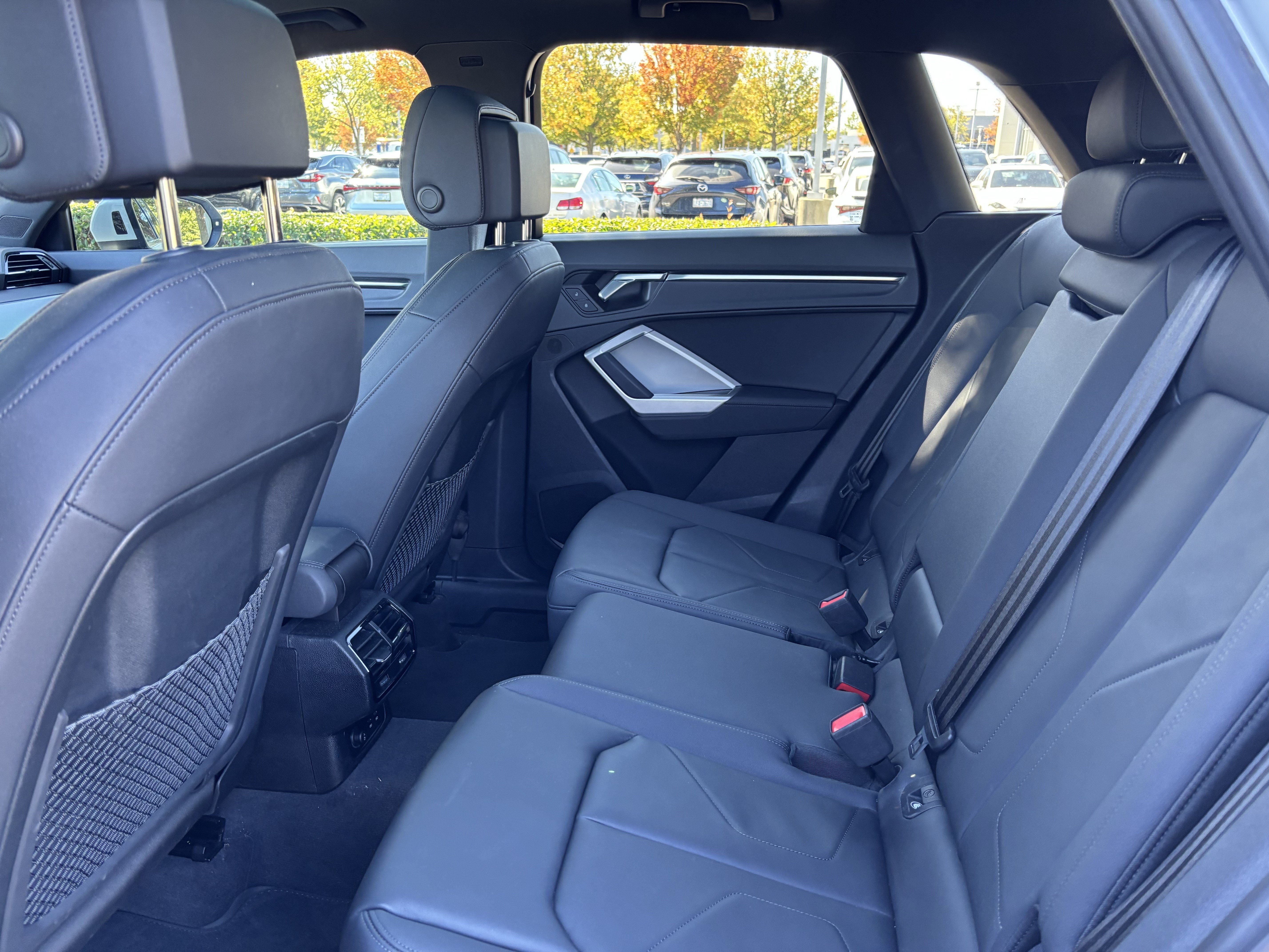 Used 2024 Audi Q3 2.0T Premium AWD/4WD image 19