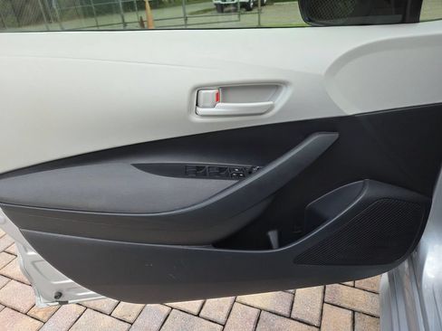 Certified 2025 Toyota Corolla LE FWD image 26