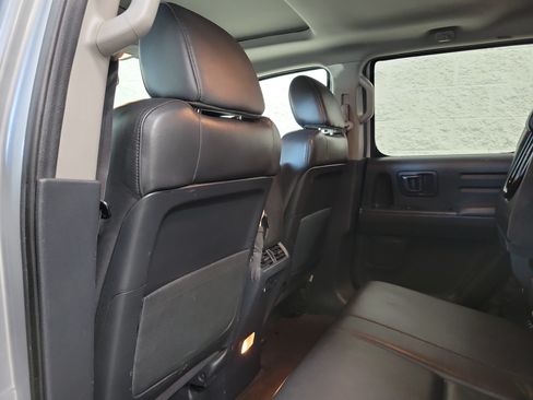Used 2014 Honda Ridgeline SE image 15