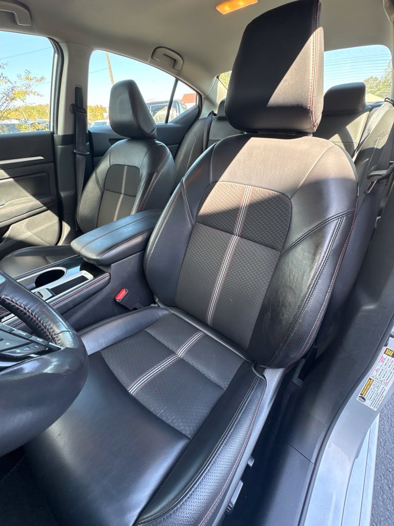 Used 2024 Nissan Altima 2.5 SR FWD image 10