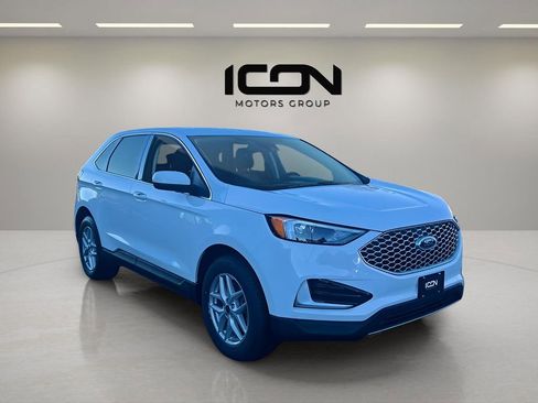 Used 2023 Ford Edge SEL image 4