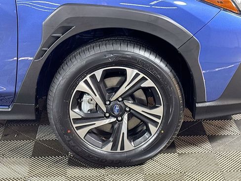 Used 2025 Subaru Crosstrek 2.0i Premium image 24