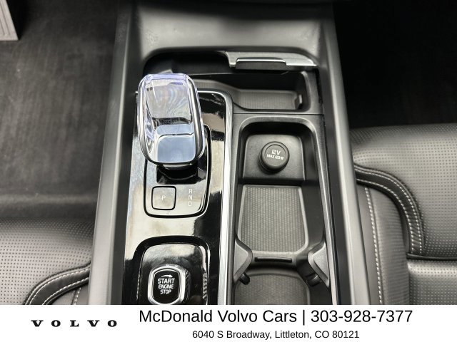 Certified 2024 Volvo XC60 T8 Ultimate w/ Protection Package Premier AWD/4WD image 20