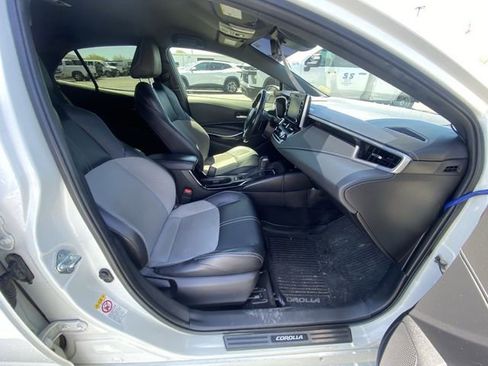 Used 2019 Toyota Corolla XSE FWD image 23