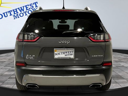 Used 2019 Jeep Cherokee Limited image 5