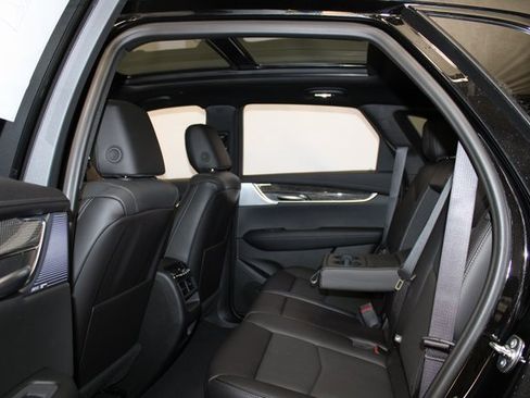 New 2026 Cadillac XT5 Sportv image 9