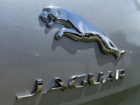 Used 2014 Jaguar XJ L Portfolio image 28