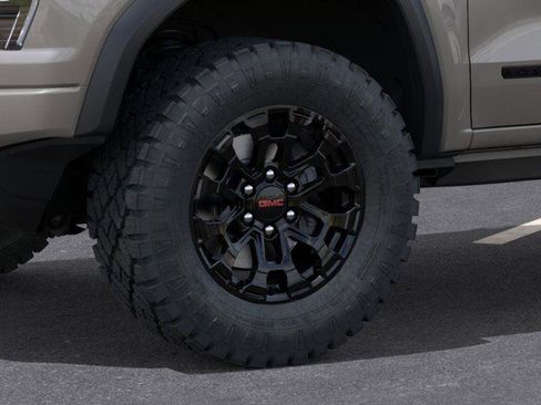 New 2026 GMC Canyon Elevation w/ Convenience Package image 9