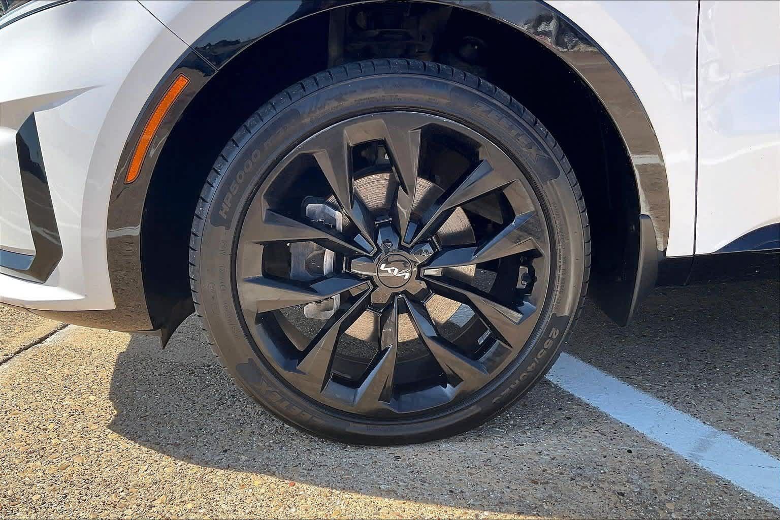 Used 2022 Kia Sorento SX FWD image 7