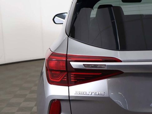 Certified 2023 Kia Seltos S image 15
