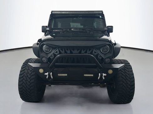 Used 2017 Jeep Wrangler Unlimited Sport w/ Quick Order Package 24S AWD/4WD image 2