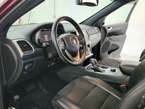 Used 2020 Jeep Grand Cherokee Laredo w/ Quick Order Package 2BN North AWD/4WD image 22