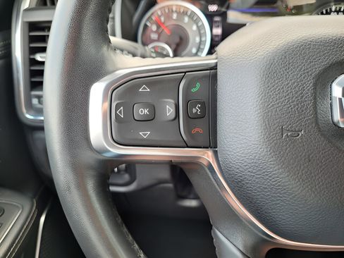 Used 2024 RAM 1500 Laramie image 24