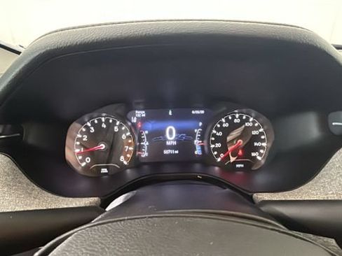 Used 2022 Jeep Compass Latitude FWD image 17