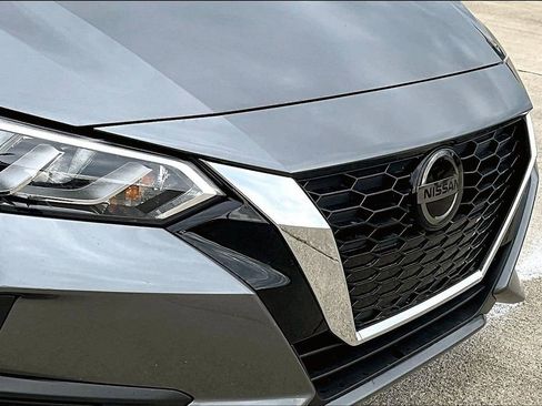 Certified 2023 Nissan Sentra SV FWD image 31