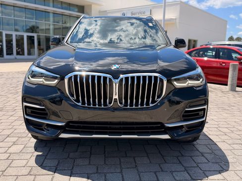 Used 2022 BMW X5 xDrive40i w/ Premium Package AWD/4WD image 6