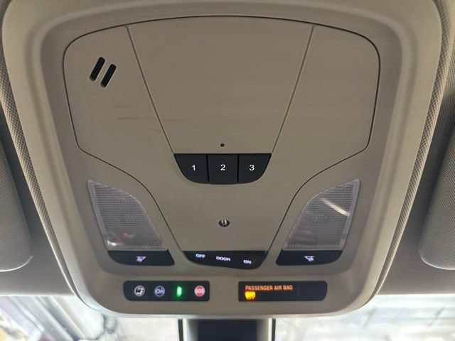 Used 2018 Chevrolet Impala LT w/ LT Convenience Package FWD image 28