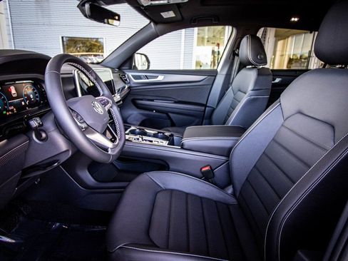 New 2026 Volkswagen Atlas Cross Sport SEL image 29