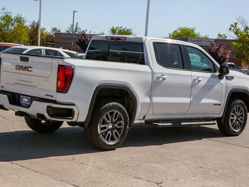 Used 2020 GMC Sierra 1500 AT4 w/ AT4 Premium Package AWD/4WD image 5