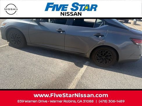 Used 2025 Nissan Sentra S FWD image 14