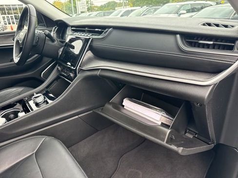 Certified 2022 Jeep Grand Cherokee Limited image 26