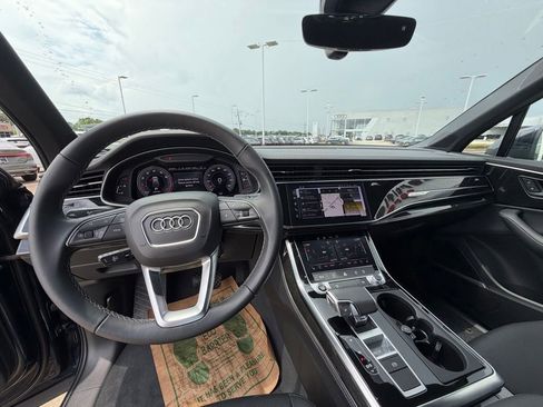 Certified 2025 Audi Q7 3.0T Premium Plus w/ Premium Plus Package AWD/4WD image 12