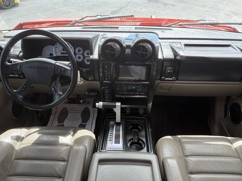 Used 2003 HUMMER H2 w/ Preferred Equipment Group AWD/4WD image 28