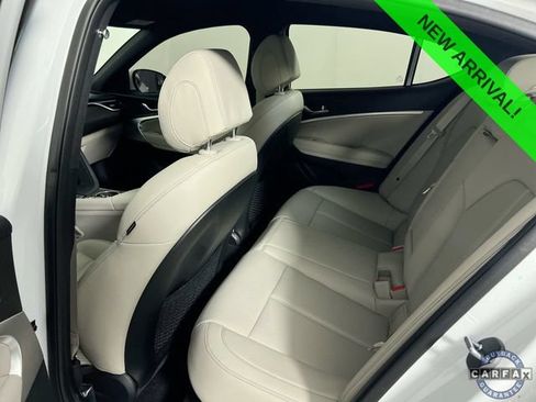 Used 2023 Genesis G70 2.0T RWD image 26