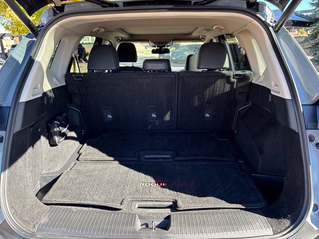 Used 2021 Nissan Rogue SL w/ Premium Package AWD/4WD image 10
