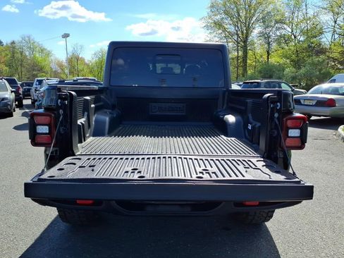 Used 2020 Jeep Gladiator Rubicon w/ LED Lighting Group image 17