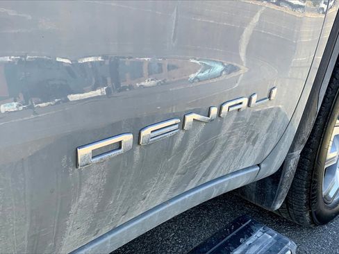 Used 2024 GMC Sierra 1500 Denali image 32